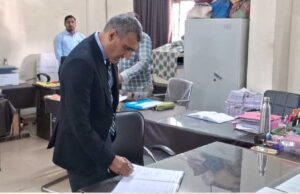 बेमेतरा : कलेक्टर ने किया जिला अस्पताल का औचक निरीक्षण, मरीजों से की सीधी बातचीत, दिए स्वास्थ्य सेवाओं में सुधार के निर्देश
