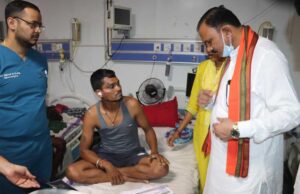 अस्पताल के वार्डों में खराब पड़े एसी को 24 घंटे में ठीक करने या बदलने के मंत्री जायसवाल ने दिए निर्देश
