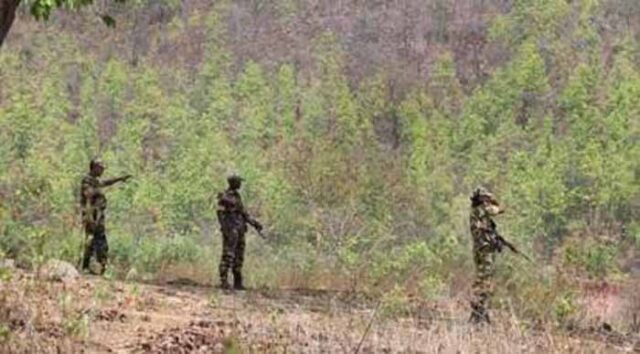 naxalites2-1.jpg