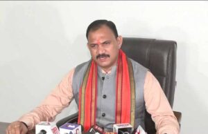 कोरोना के नए वैरियंट को लेकर देश-दुनिया में मची हलचल, स्वास्थ्य मंत्री जायसवाल ने दूर चिंता