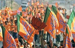 कर्नाटक बीजेपी अध्यक्ष बी वाई विजयेंद्र ने बताया- दो विधायकों को पार्टी से 6 साल के लिए किया गया बाहर