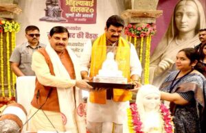 मुख्यमंत्री डॉ. यादव का गेहूँ के रिकार्ड उपार्जन पर खाद्य मंत्री ने किया अभिनंदन