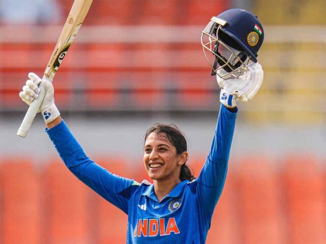 mandhana-1.jpg
