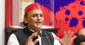 शंकराचार्य विवाद पर अखिलेश यादव का हमला, CM योगी के व्यवहार पर उठाए गंभीर सवाल