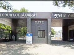 आप एक अनपढ़ आदमी हैं, अपनी शक्तियां भी नहीं जानते