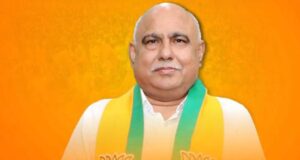 शोकाकुल मां का दर्द: बेटे का अंतिम संस्कार नहीं कर पा रही थी, बीजेपी अध्यक्ष ने 1800 किमी दूर नेपाल पहुंचाया पार्थिव देह