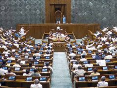 महिला आरक्षण बिल अटका: लोकसभा में संख्या नहीं जुटा पाई सरकार, 298 वोट पर सिमटा समर्थन