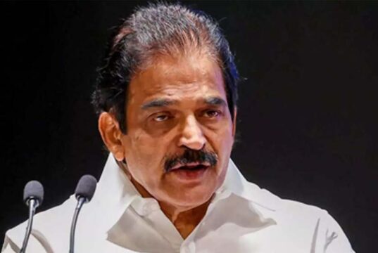 सतीशन को CM बनाने की चर्चा पर कांग्रेस में घमासान, वेणुगोपाल चुप तो चेन्निथला नाराज