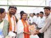 रायपुर : समाधान शिविर कुटरु में उमड़ा जनसैलाब- तपती धूप में भी दिखा शासकीय योजनाओं के प्रति ग्रामीणों का भारी उत्साह