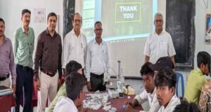 तकनीक की नई उड़ान: उन्मुखीकरण कार्यक्रम में विद्यार्थी सीख रहे AI, रोबोटिक्स और ड्रोन