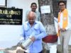 ओपी चौधरी का अनोखा अंदाज: ‘झालमुड़ी के साथ जीत का स्वाद’ वाला वीडियो वायरल