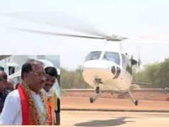 कवर्धा में CM साय का सरप्राइज दौरा: हेलिकॉप्टर से उतरे, पेड़ के नीचे चौपाल लगाकर सुनी समस्याएं