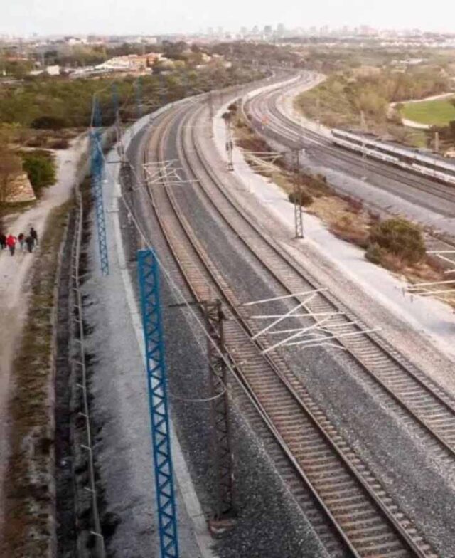 rail_lien.jpg