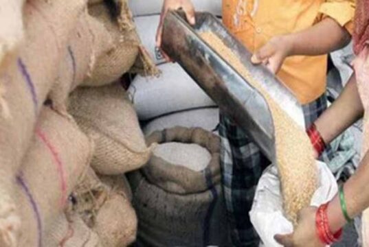 यूपी में राशन वितरण की तारीख बढ़ी, अब 15 जून तक मिलेगा अनाज