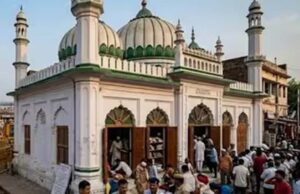 गंज शहीदां मस्जिद विवाद पर पाकिस्तान की एंट्री, जरदारी के बयान पर काशी के मुस्लिम धर्मगुरुओं का पलटवार