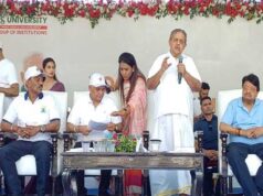 35 हजार से अधिक छात्रों, प्राध्यापकों ने सामूहिक योग कर बनाया विश्व रिकॉर्ड
