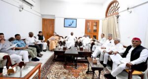 INDIA ब्लॉक की बैठक में 5 बड़े मुद्दों पर बनी सहमति, खड़गे ने खोला रणनीति का पिटारा