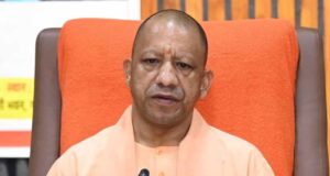 योगी सरकार के शिक्षा विजन को मिली नई मजबूती, चंडीगढ़ यूनिवर्सिटी यूपी में मेधाओं का सम्मान