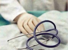 विदेशी डॉक्टरों को प्रैक्टिस की अनुमति पर स्वास्थ्य मंत्री का पलटवार, बोले- बयानबाजी छोड़ छत्तीसगढ़ की भी करें चिंता