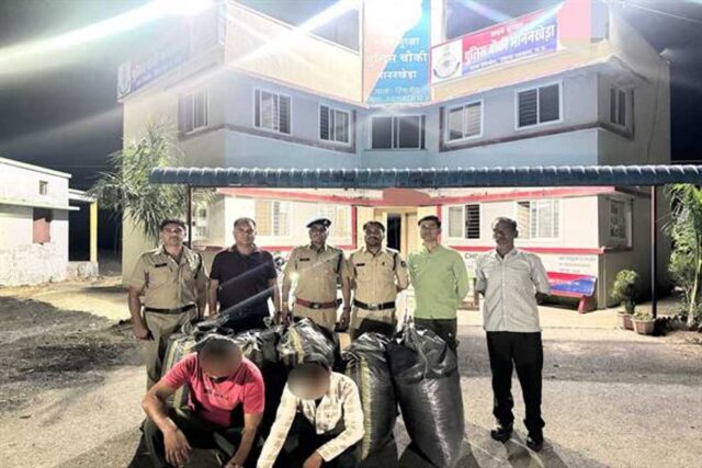 Police_01-8.jpg