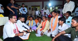 किसकोड़ो, जहां कभी लगती थी नक्सलियों की चौपाल, वहीं उप मुख्यमंत्रीशर्मा ने लगाई जनचौपाल