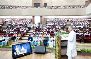 चिकित्सा के क्षेत्र में सेवा-भाव, कर्तव्यनिष्ठा और मानवीय मूल्यों का समावेश अत्यंत आवश्यक : आयुष मंत्री परमार