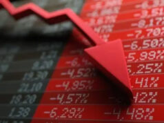 Market Crash: 3 घंटे में डूबे 23 लाख करोड़, शेयर बाजार में हाहाकार; इस देश को रोकनी पड़ी ट्रेडिंग