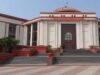 बिलासपुर हाईकोर्ट का बड़ा फैसला: पत्नी की आय अधिक होने पर भी मुकदमे का खर्च देगा पति