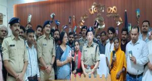मध्यप्रदेश पुलिस की बड़ी सफलता : विगत एक माह में 1 हजार 136 गुम एवं चोरी हुए मोबाइल बरामद