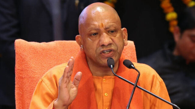 yogi_133_4-5.jpg