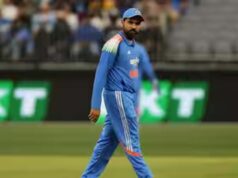 रोहित शर्मा का वनडे करियर खत्म? आंकड़े दे रहे हैं अलग कहानी