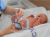 बार-बार ब्लड टेस्ट से बच्चों को खतरा? NICU में भर्ती नवजातों पर चौंकाने वाला दावा