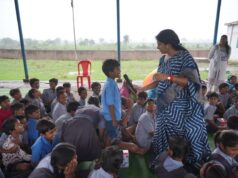 सोशल मीडिया की गुहार पर गांव पहुंची बाल चौपाल, बच्चों को मिले अधिकारों के सबक