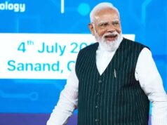 साणंद में सेमीकंडक्टर प्लांट का उद्घाटन, पीएम मोदी का ‘सुन रहे हो न विनोद’ डायलॉग वायरल