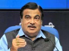 E20 Petrol से गाड़ियों पर कितना पड़ेगा असर? नितिन गडकरी ने बताया- क्या इंजन बदलने की पड़ेगी जरूरत