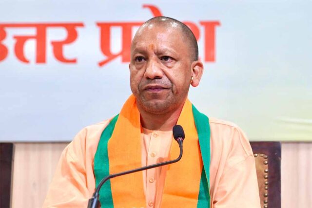 Yogi04-12.jpg