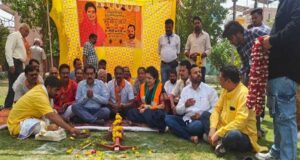 नागरिकों को मूलभूत सुविधाएं उपलब्ध कराना और क्षेत्र के समग्र विकास के लिए सरकार प्रतिबद्ध: राज्यमंत्री गौर
