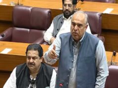 सिर्फ इंडियन-अमेरिकन की एंट्री! UAE में पाकिस्तानियों को नहीं मिला होटल, दर-दर भटकने का आरोप
