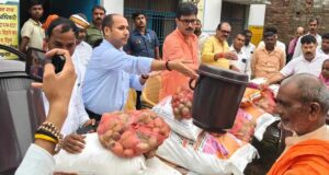 योगी सरकार ने तेज किया बाढ़ प्रभावित जिलों में राहत-बचाव कार्य, एनडीआरएफ की टीमों को किया पूर्ण सक्रिय