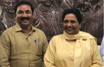 मायावती का बड़ा एक्शन, अशोक सिद्धार्थ और बेनीवाल बसपा से निष्कासित