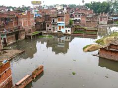 वाराणसी में गंगा उफान पर, चेतावनी बिंदु से महज सवा मीटर नीचे पहुंचा जलस्तर