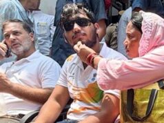 पेलेट गन मामले में राहुल गांधी का धरना, FIR की मांग पर दिल्ली पुलिस से भिड़े