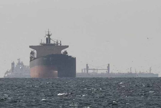 Bab-el-Mandeb पर हूतियों का कब्जा हुआ तो बढ़ेगा भारत का तेल संकट, 3000 KM दूर मंडरा रहा खतरा