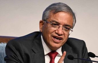 CEC ज्ञानेश कुमार के खिलाफ महाभियोग की तैयारी, विपक्ष संसद में लाएगा प्रस्ताव