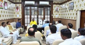 केयर टेकर्स के हितों और सम्मान के प्रति सरकार संवेदनशील: ब्रजेश पाठक