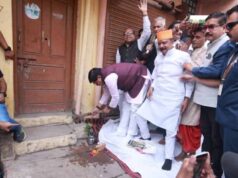 CM मोहन यादव ने पैतृक मकान में चलाई गेती, सिंहस्थ 2028 के मेगा प्लान का आगाज