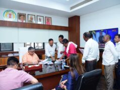 पर्यटन एवं संस्कृति मंत्री राजेश अग्रवाल ने मंत्रालय स्थित कार्यालय में आगंतुकों से की मुलाकात
