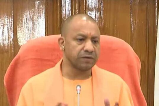 योगी सरकार का बड़ा प्रयास, 1,600 करोड़ से अधिक की 65 परियोजनाओं से बदलेगी स्वास्थ्य सेवाओं की तस्वीर
