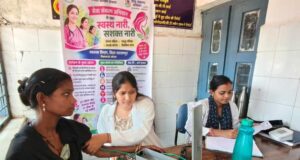 ओरछा के ‘सेवा संकल्प शिविर’ में उमड़े ग्रामीण 237 मरीजों को मिला मुफ़्त इलाज