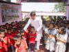मुख्यमंत्री डॉ. यादव काफिला रुकवाकर पहुंचे स्कूल, बच्चों से किया आत्मीय संवाद